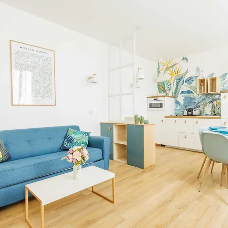 Apartment Charming Studio For Two People Jardin Du Luxembourg Paris